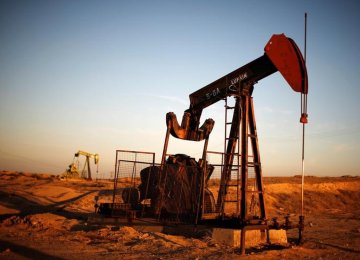 Oil Prices Reverse Losses