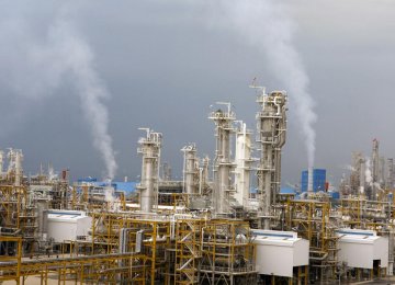 Qatar Defends OPEC Market Strategy 