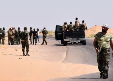 Syrian Army, Allies Close in on Islamic State in Deir Al-Zor
