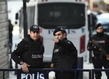 Turkey Arrests Scores Planning New Year’s Eve Attacks