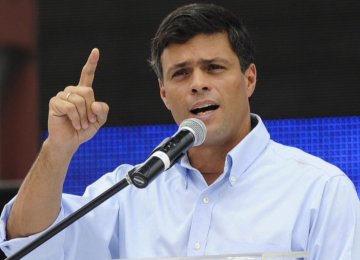 Leading Venezuelan Party  to Boycott Election