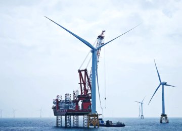 World’s Largest Wind Turbine  Installed in Southeast China