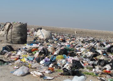 Twenty-three million tons of garbage are annually produced in Iran and per capita production of municipal solid waste stands at 292 kilograms.