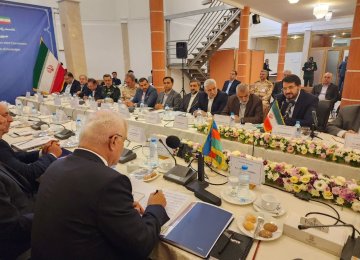 Iran-Azerbaijan State Commission on Economic  Cooperation Convenes