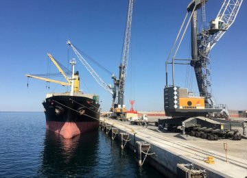 Weekly Shipping Service Between Chabahar and Ports in India
