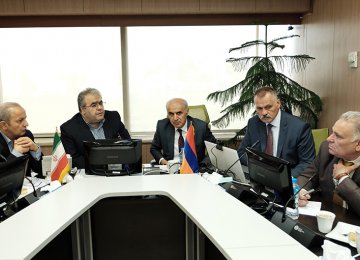 Tehran, Yerevan Talk Transit in Tehran