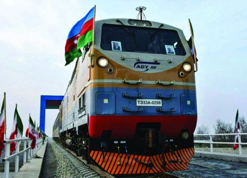 Maiden Azerbaijan Train Arrives  at Border