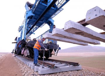 Tehran-Hamedan Railroad Launch in May