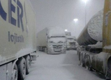 Heavy Truck Traffic at Iraqi Border Crossing