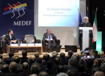 Iran’s President Hassan Rouhani addresses the Iran-France Business Forum in Paris in Jan. 2016. (File Photo)