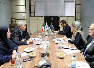 Iran, Estonia Address Low Level of Bilateral Trade