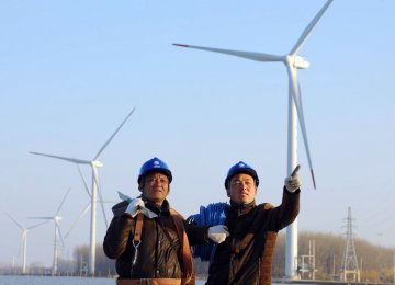 China’s Solar, Wind Sectors to Attract $782b by 2030