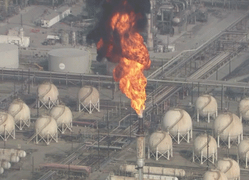 Fire at California Refinery 