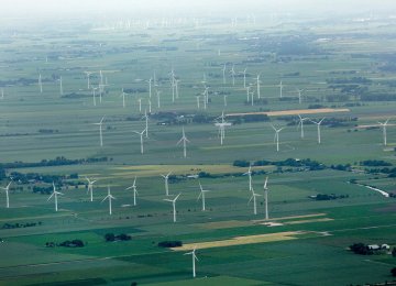 Renewables Briefly Meet 100% of German Electricity Needs for First Time