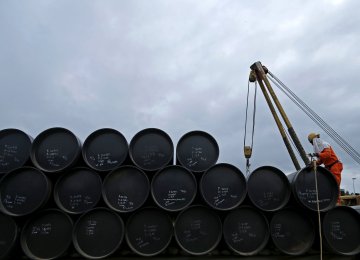 India&#039;s Oil Demand Surges 