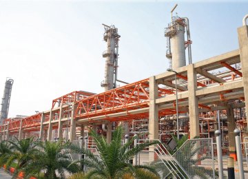 Plan to Raise Ethylene Output at Kavian Complex