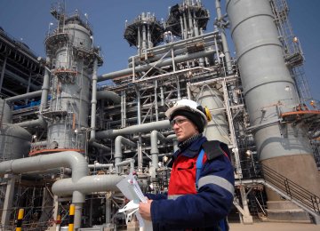 Gazprom Neft,  OMV May Cooperate  in Iran Project