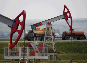 Russia Undecided on Oil Cut Extension