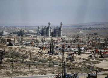 Trump Proposes Selling Half of US Strategic Oil Reserve