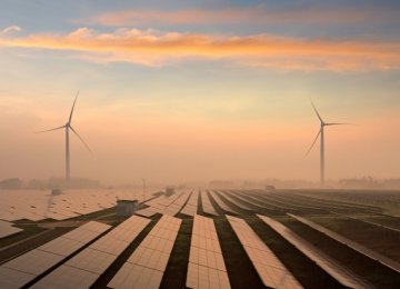 UK Should Back Renewables