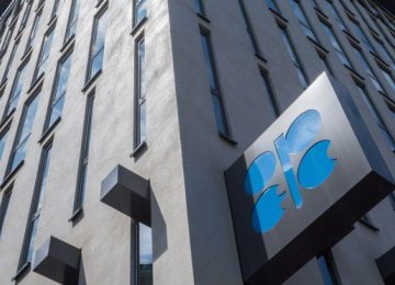 Zanganeh to Veto OPEC Decisions Against Iran