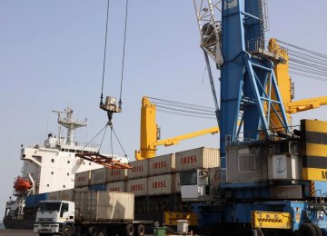 Iran’s total non-oil exports during the seven months to  Oct. 22 stood at over $24 billion, down by around 4% compared with last year’s corresponding period.