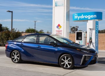 Toyota Targets Europe, China for Selling Hydrogen-Powered Vehicles