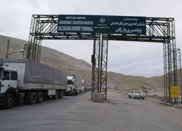 805K Tons of Goods Transit via Bazargan Border 