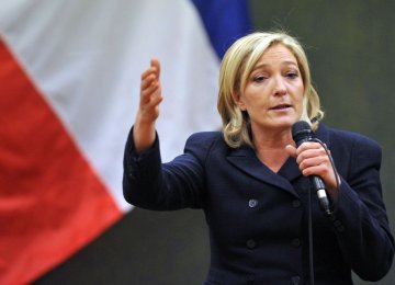 Le Pen Aides Taken Into French Police Custody