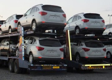 Iran Auto Imports Grow 54% over  