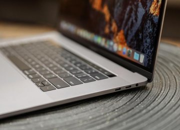 Apple Offers Battery Replacement for Some MacBooks