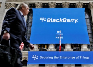 BlackBerry announced that it is bringing two patent infringement cases against Nokia in US and German courts.