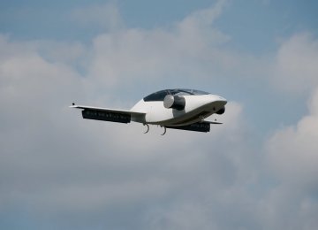 Germans Test Flying Car 