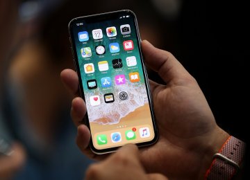 Apple Announces iPhone X Preorder 