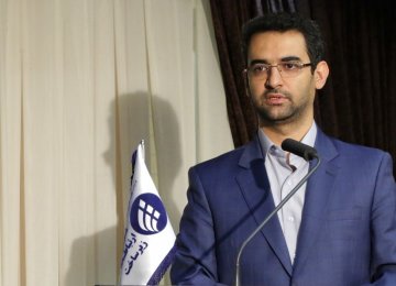  Iran Telecoms Minister Hints at Twitter Unblocking