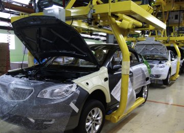 A production line of SAIPA, Iran’s second-largest automotive firm (File Photo)