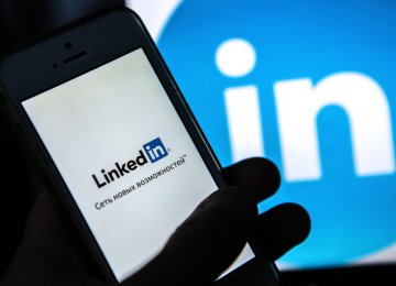 LinkedIn Remains Blocked in Russia