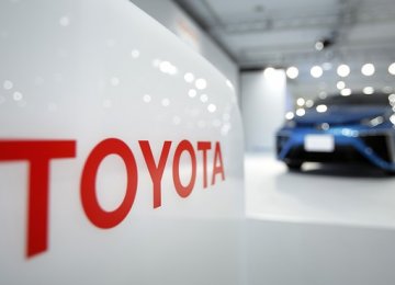 Toyota Revs Up Engine Development