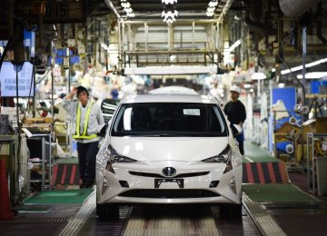 Toyota Recalls 1 Million Hybrids on Risk of Fire