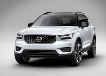 Volvo XC40 Goes Small and Upscale