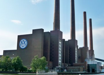 Shareholders want to establish whether VW bosses withheld market-moving information about the manipulation of vehicle-emissions tests.