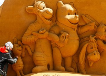 World’s Biggest Sand Sculpture Festival Opens in Belgium