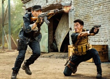 Chinese Companies Still Take Hollywood’s Calls