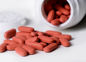 Ibuprofen Can Up Heart Attack Risk