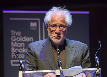 Best Man Booker Goes to ‘The English Patient’