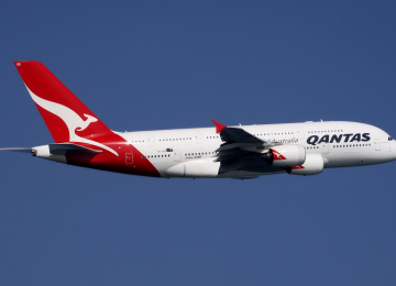 Qantas, Air NZ Sign Tie-Up as Trips to Down Under Boom