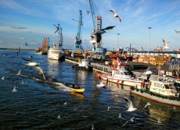 Marinas could encourage people to use boats for transportation.