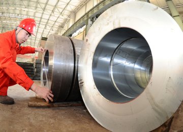 12 China Steel Firms Warned on Non-Compliance  