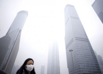 China Vows  to Tackle  Air Pollution
