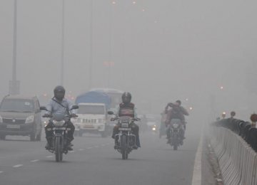 10m Vehicles Choking Delhi